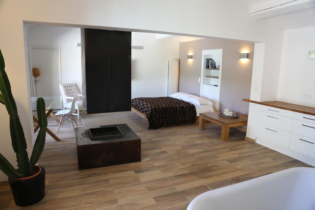 Chambre D'Hotes Chez Samuel Bruno Lorgues Exterior photo